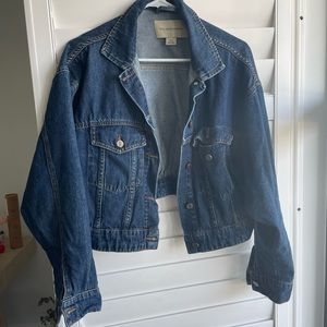 Cropped denim jacket